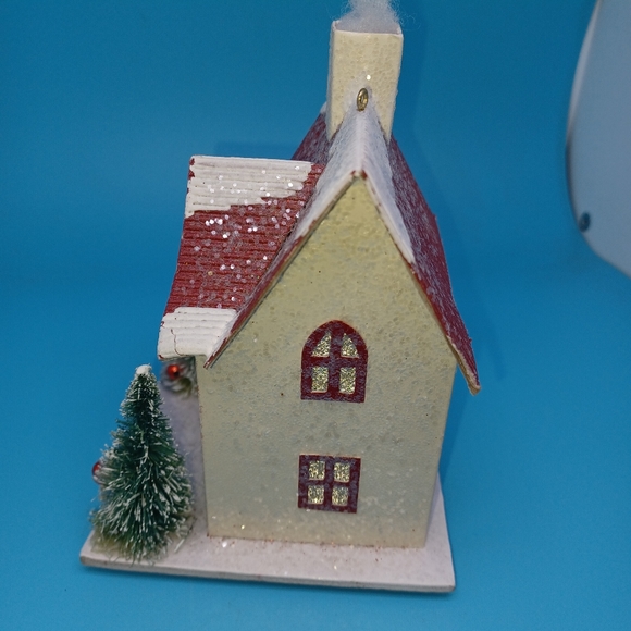 PUTZ HOUSE Mica glitter cardboard Putz house LED lighted. - Picture 3 of 8